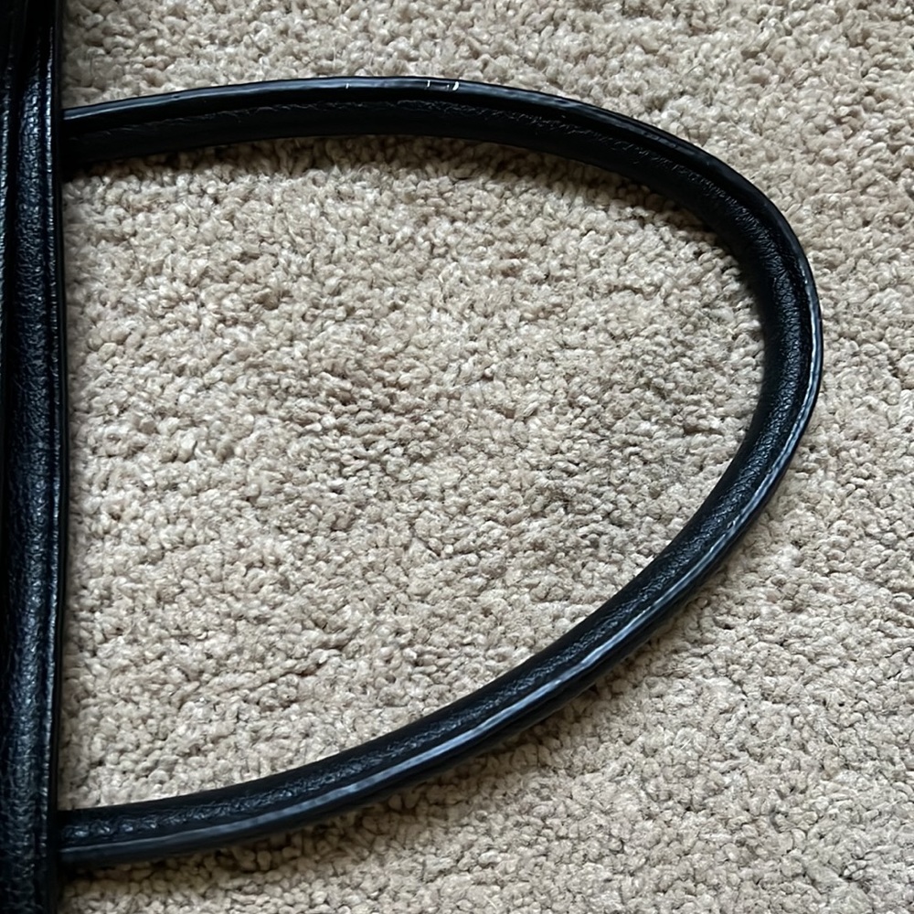 Handbag - Picture 4 of 9